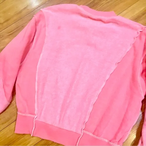 BDG Buckle fleece two tone Barbie bubble gum color pink sweatshirt top s… - Picture 5 of 9